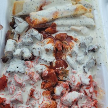 New York Style Halal Gyro - Chicken and lamb combo over rice with lettuce - Food Trucks Near Me - Columbus, Ohio