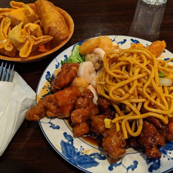 Mandarin Chinese Restaurant - A plate and small bowl of Chinese tasty goodness. - Chinese Near Me - Clemmons, North Carolina