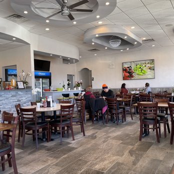 Pho Le 777 - the dining area of a restaurant - Vietnamese Near Me - Chicago, Illinois