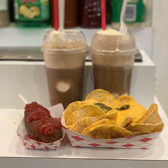 Jane's Corndogs - corn dog, nachos, root beer floats - Food Stands Near Me - Newport Beach, California