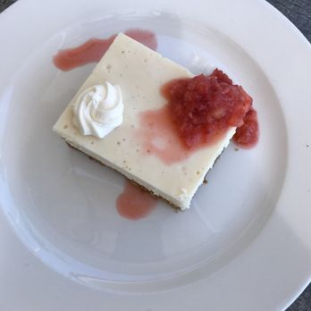 Tom Ham's Lighthouse - Cheesecake - Breakfast & Brunch Near Me - San Diego, California Tom Ham's Lighthouse - Cheesecake - Breakfast & Brunch Near Me - San Diego, California