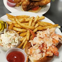 Carnivore Cooking - Beer Battered Fish Sandwich and a Lobster Roll
