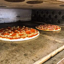DiMaggio's Italian - Awesome Pizzas with a sweet Italian sauce