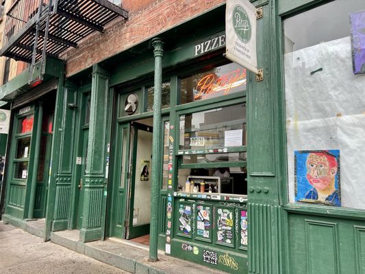 Patsy's Pizzeria by null