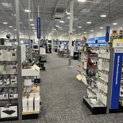 Best Buy Willowbrook