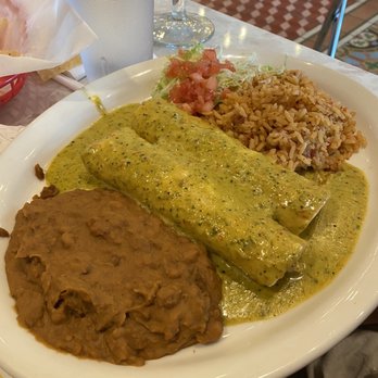 Chuy's - Chica chica boom boom enchiladas - Bars Near Me - Pembroke Pines, Florida Chuy's - Chica chica boom boom enchiladas - Bars Near Me - Pembroke Pines, Florida