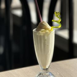 Le Petit Saigon - Durian smoothie