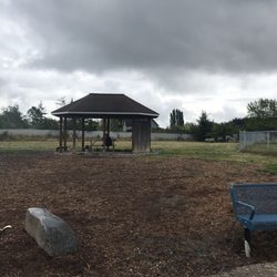 Ace Of Hearts Rotary Dog Park
