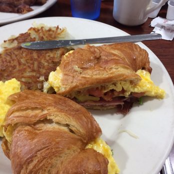 Skillets Cafe - Fabulous croissant sandwich special. It was enough food for two yummy breakfasts. - Breakfast & Brunch Near Me - Windsor, California Skillets Cafe - Fabulous croissant sandwich special. It was enough food for two yummy breakfasts. - Breakfast & Brunch Near Me - Windsor, California
