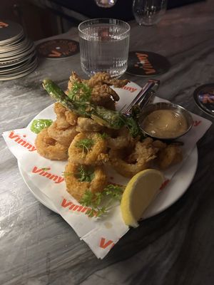 Vinny Toronto - Restaurant & Vinyl Bar by null