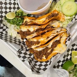 Birria Outlaws - Quesabirria