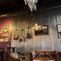 Classic Rock Coffee - Interior