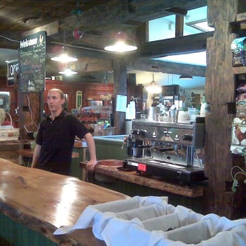 Original General Store - Kesher staffs the café - Pizza Near Me - Pittsfield, Vermont