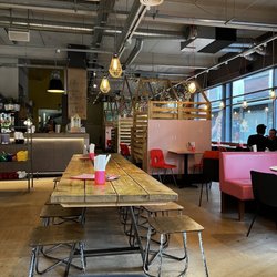 Yard & Coop - Little hits and other seating