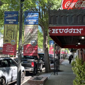 Huggin' Molly's - Huggin Molly - Diners Near Me - Abbeville, Alabama Huggin' Molly's - Huggin Molly - Diners Near Me - Abbeville, Alabama