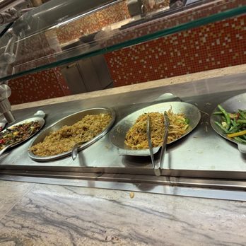 Full Plate - Asian station - fried noodles are good - Buffets Near Me - Niagara Falls, New York