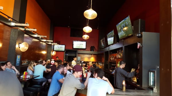 Bullitt Closed 247 Photos 500 Reviews Bars 2209 Polk St San Francisco Ca Restaurant Reviews Phone Number Menu