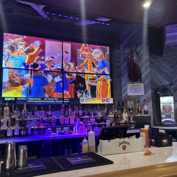 The Valentine - Bar - Bars Near Me - Nashville, Tennessee The Valentine - Bar - Bars Near Me - Nashville, Tennessee