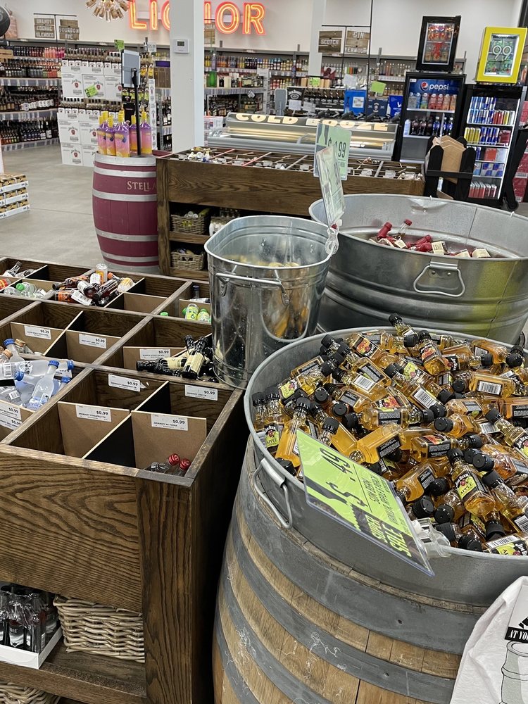 BROWN BAG LIQUOR Updated September 2024 20 Photos & 23 Reviews