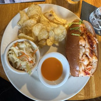 Galyn's - Maine Lobster Roll - Seafood Near Me - Bar Harbor, Maine