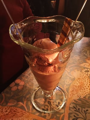 Battlefield Rest by null