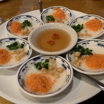 Present Restaurant - Vietnamese Near Me - Falls Church, Virginia
