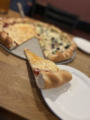 Blind Onion Pizza & Pub