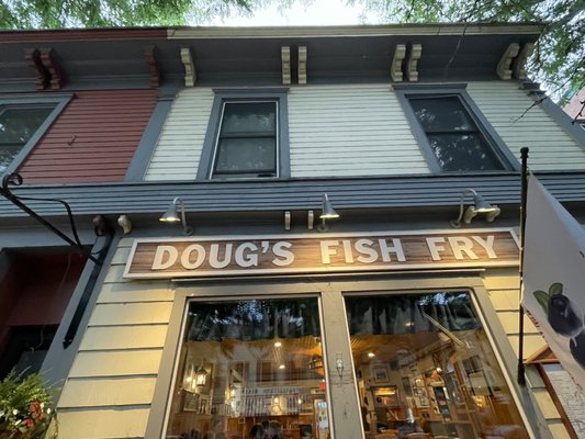 Doug's Fish Fry by null