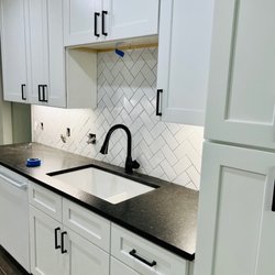 Ameritech Electric - Under the cabinet lighting and recessed lights in the kitchen turned out great!