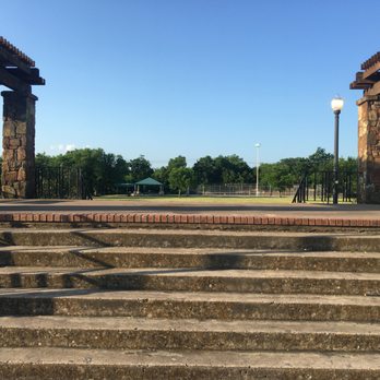 Capps Park - Parks Near Me - Fort Worth, Texas