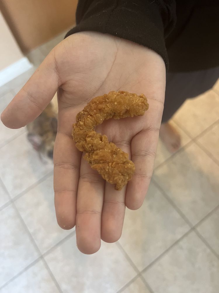 BOJANGLES’ FAMOUS CHICKEN’N BISCUITS Updated August 2024 31 Photos & 41 Reviews 4828 SW