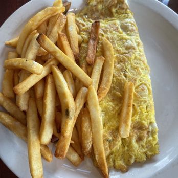 Peter Pan Diner - Cheese Omelette - American Near Me - Bay Shore, New York Peter Pan Diner - Cheese Omelette - American Near Me - Bay Shore, New York