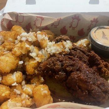Urban Bird Hot Chicken - I ordered no heat and got extra hot. Smashed tater tots - Chicken Shop Near Me - Katy, Texas Urban Bird Hot Chicken - I ordered no heat and got extra hot. Smashed tater tots - Chicken Shop Near Me - Katy, Texas