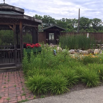 Lazy Cloud Lodge - Bed & Breakfast Near Me - Fontana, Wisconsin