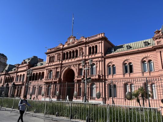 Casa Rosada by null