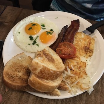 Jam Cafe on Beatty - Breakfast & Brunch Near Me - Vancouver, British Columbia