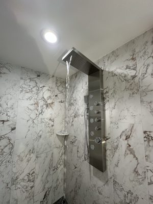 Zamzam Remodeling and Construction Logo