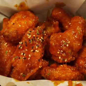 Vons Chicken - Makaloa's location, spicy sauce is evenly coating the chicken wings The way it should be! - Korean Near Me - Honolulu, Hawaii Vons Chicken - Makaloa's location, spicy sauce is evenly coating the chicken wings The way it should be! - Korean Near Me - Honolulu, Hawaii