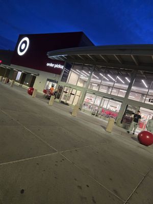 Target by null