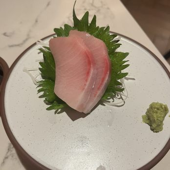 Itoko - Yellowtail sashimi - Japanese Near Me - Chicago, Illinois Itoko - Yellowtail sashimi - Japanese Near Me - Chicago, Illinois
