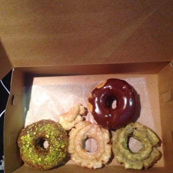Kettle Glazed Doughnuts - pistachio cronut goodness and old fashioned donuts! - Donuts Near Me - Hollywood, California Kettle Glazed Doughnuts - pistachio cronut goodness and old fashioned donuts! - Donuts Near Me - Hollywood, California