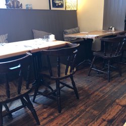 Mourne Seafood Bar - Charming inside