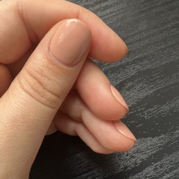 Gel mani - a week old! Gel mani - a week old!