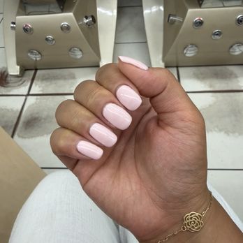 Tami-A Nails Salon - Nail Salons Near Me - Honolulu, Hawaii