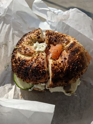 Solomos Queen Mary - Saumon fumé de qualité - Quality Smoked Salmon by null