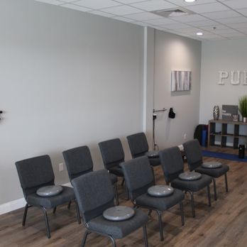 Pure Wellness - Patient warm-up/rehab area - Chiropractors Near Me - Wellington, Florida