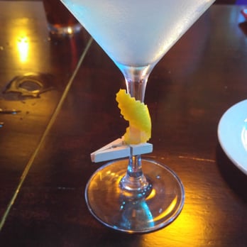 OC Kitchen-Bar - Limoncello martini - Italian Near Me - Rocky Hill, Connecticut OC Kitchen-Bar - Limoncello martini - Italian Near Me - Rocky Hill, Connecticut