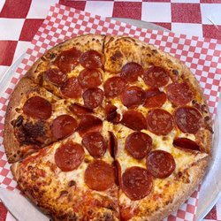Mancino's Pizza & Grinders - Small Pepperoni Pizza - Really good, would get again and my gf loved it! Garlic butter was identical to Papa's!