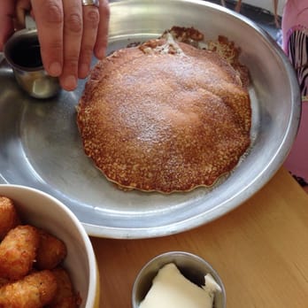 Main Kitchen Cafe - Pancakes - New American Near Me - Granada Hills, California