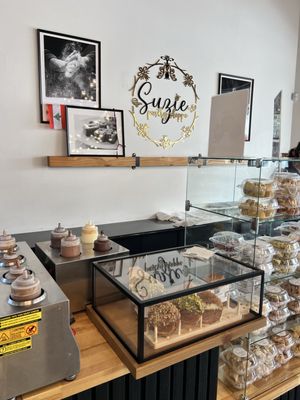 Suzie's Pastry Shoppe by null